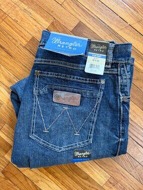 Men's Wrangler Retro Slim Fit Bootcut Jean - 32 x 32 - WLT77LY - NEW